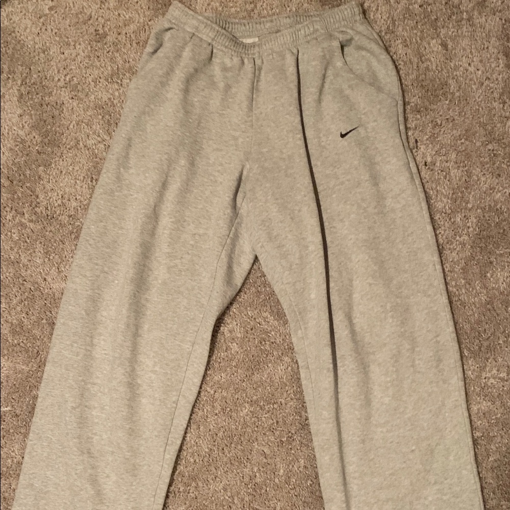 Gray Nike Sweatpants Size Large